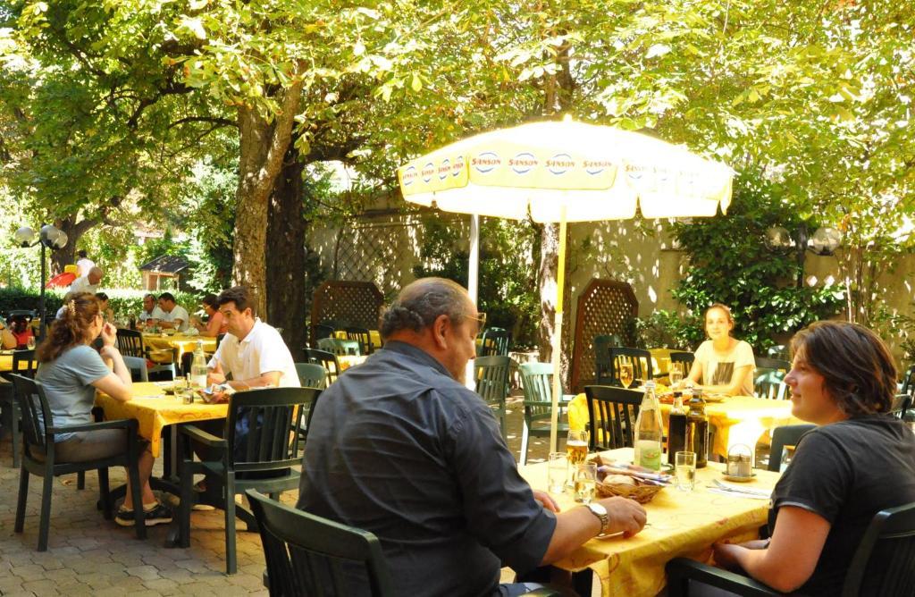 Hotel Grauer Baer Μπρεσανόνε Εξωτερικό φωτογραφία