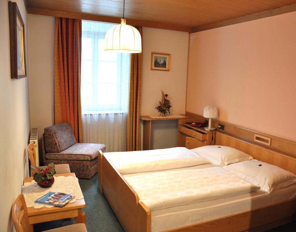 Hotel Grauer Baer Μπρεσανόνε Δωμάτιο φωτογραφία